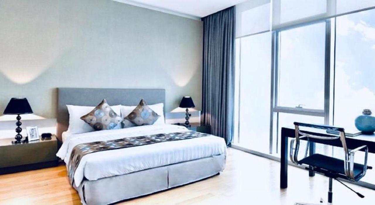 The Platinum Klcc By Cozy White Apartment กัวลาลัมเปอร์ ภายนอก รูปภาพ