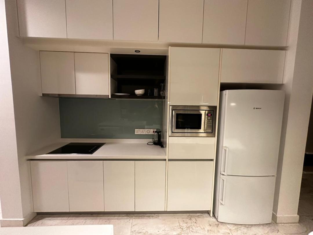 The Platinum Klcc By Cozy White Apartment กัวลาลัมเปอร์ ภายนอก รูปภาพ