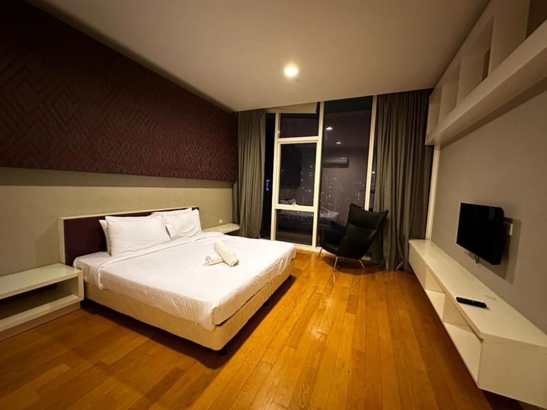 The Platinum Klcc By Cozy White Apartment กัวลาลัมเปอร์ ภายนอก รูปภาพ